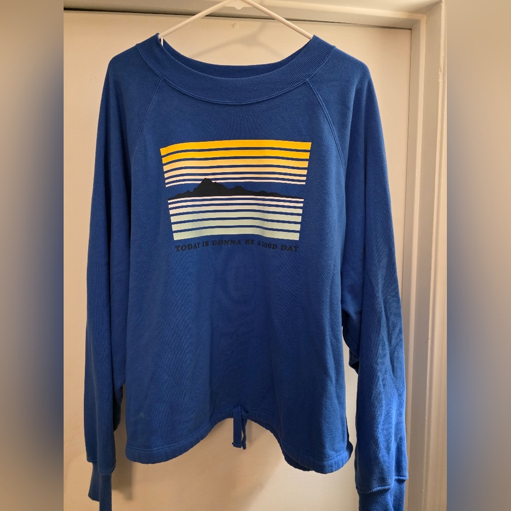 Old Navy Women's TALL Blue Sweatshirt - XL